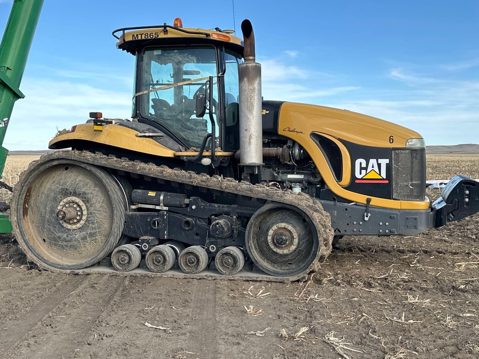 Main image Challenger MT865