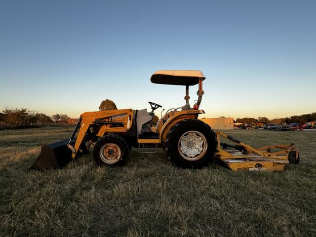 Image of Challenger MT275B equipment image 2