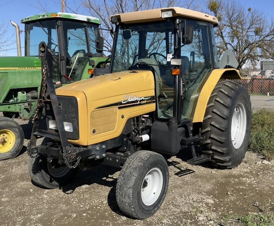 Main image Challenger MT425