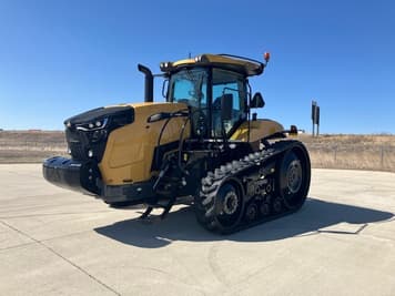 Main image Challenger MT740