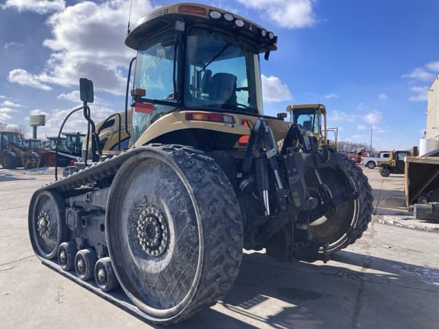 Image of Challenger MT765B equipment image 1