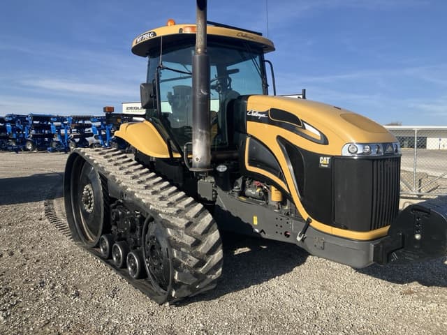 Image of Challenger MT765C equipment image 4