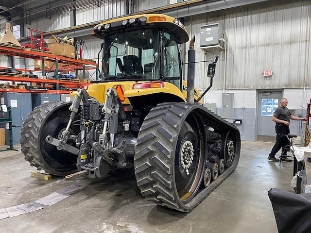 Image of Challenger MT765C equipment image 3