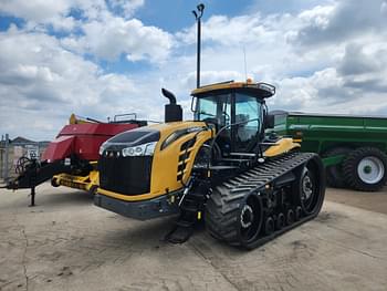 2017 Challenger MT855E Equipment Image0