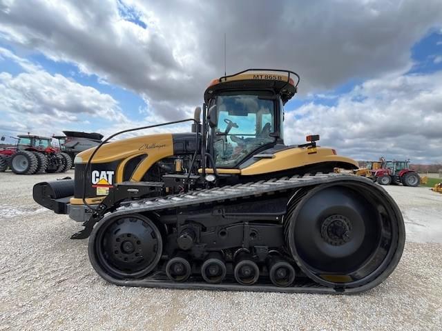 Image of Challenger MT865B equipment image 2