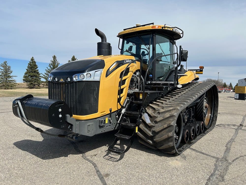 2016 Challenger MT865E Equipment Image0