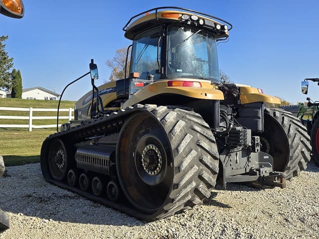 Image of Challenger MT875C equipment image 2