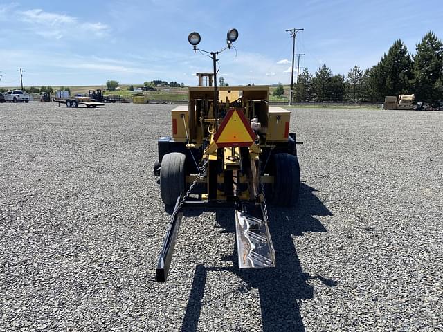 Image of Challenger SB44 equipment image 4