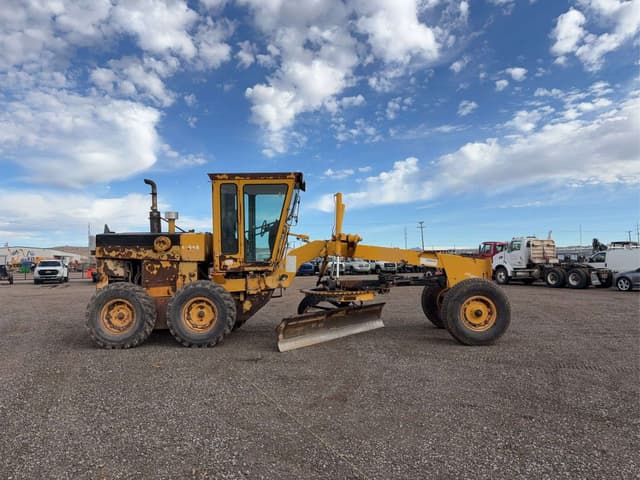 Image of Champion 710 equipment image 3