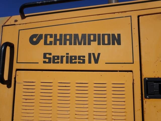 Image of Champion 720A equipment image 4