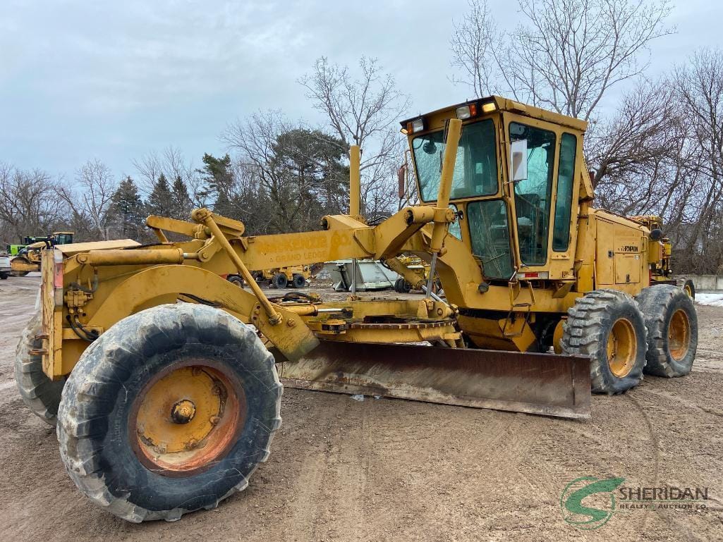 Main image Champion 740