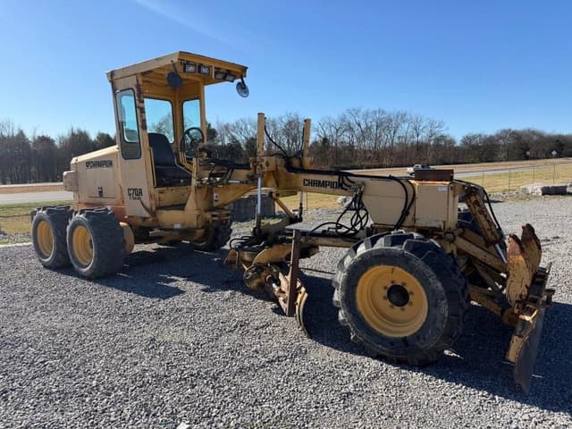 Image of Champion C70A equipment image 1