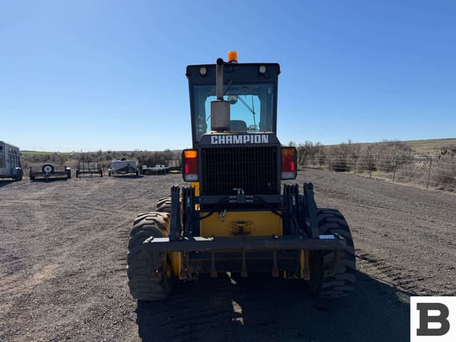 Image of Champion C86C equipment image 4