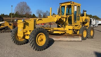 Main image Champion 100T