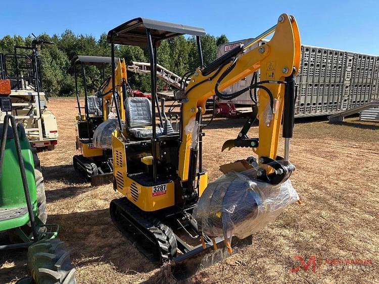 SOLD Chery KV12 Construction Compact Excavators Tractor Zoom