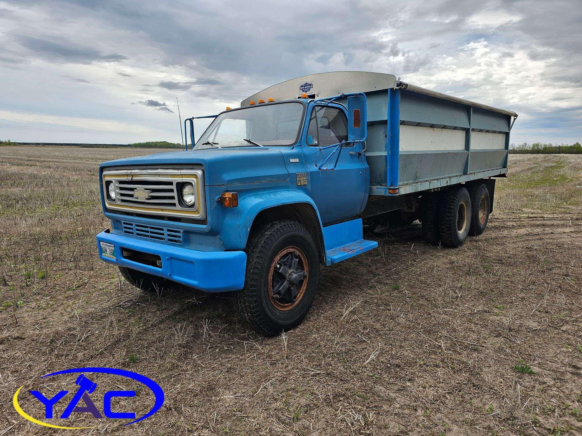 Main image Chevrolet C65