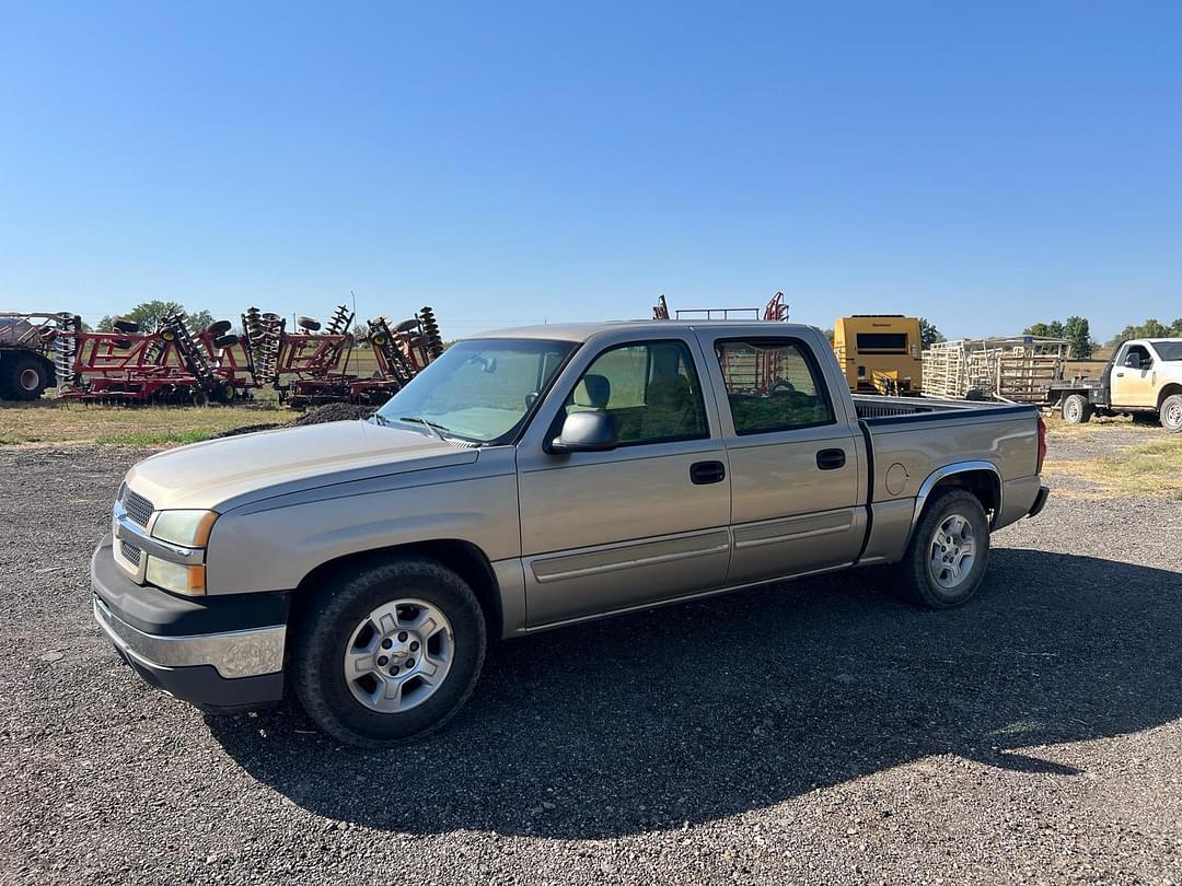 Image of Chevrolet 1500 Primary image