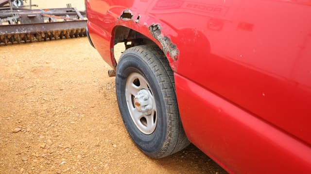 Image of Chevrolet 1500 equipment image 3