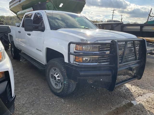 Image of Chevrolet 2500HD equipment image 2