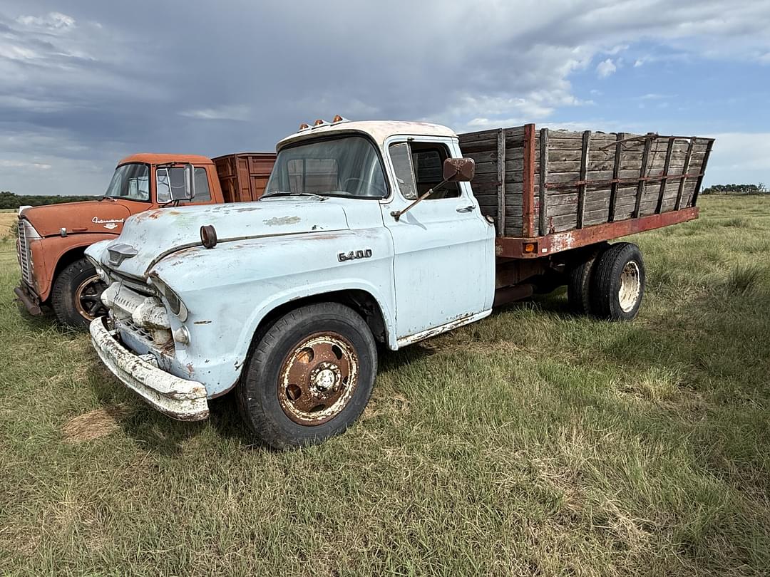 Image of Chevrolet 6400 Primary image