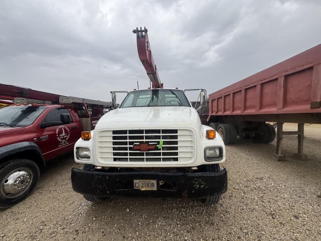 Image of Chevrolet 6500 equipment image 2