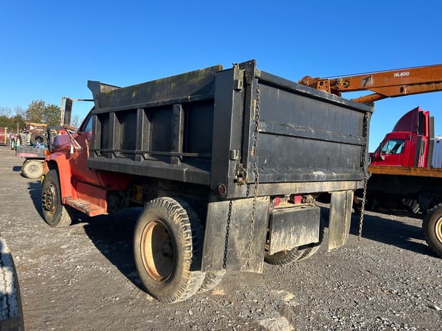 Image of Chevrolet 70 equipment image 3