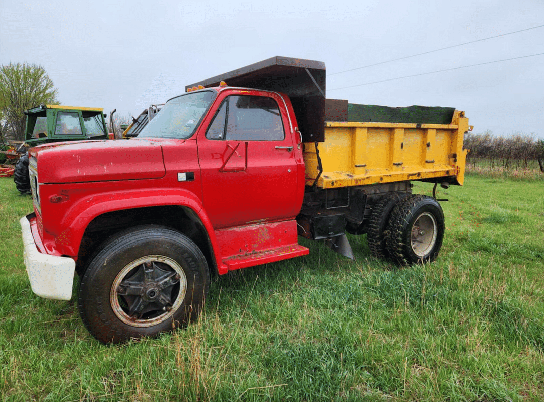 Image of Chevrolet 70 Image 0