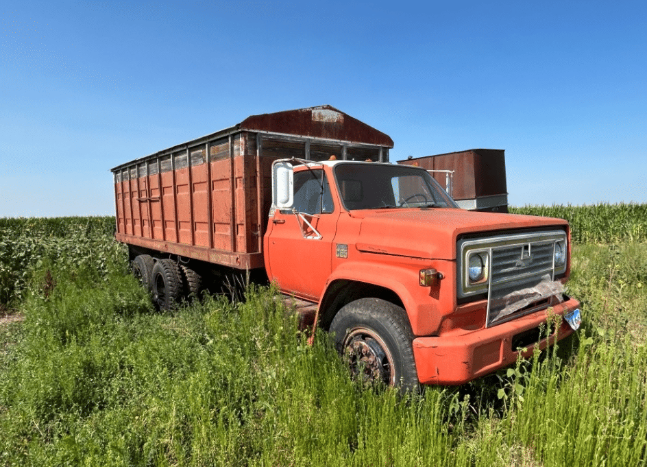 SOLD - Chevrolet C65 Other Equipment with --- mi | Tractor Zoom