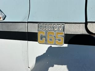 Main image Chevrolet C65 26