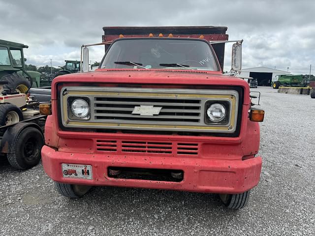 Image of Chevrolet C65 equipment image 1