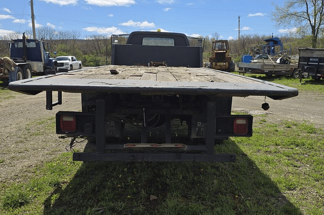 Image of Chevrolet C7D equipment image 2