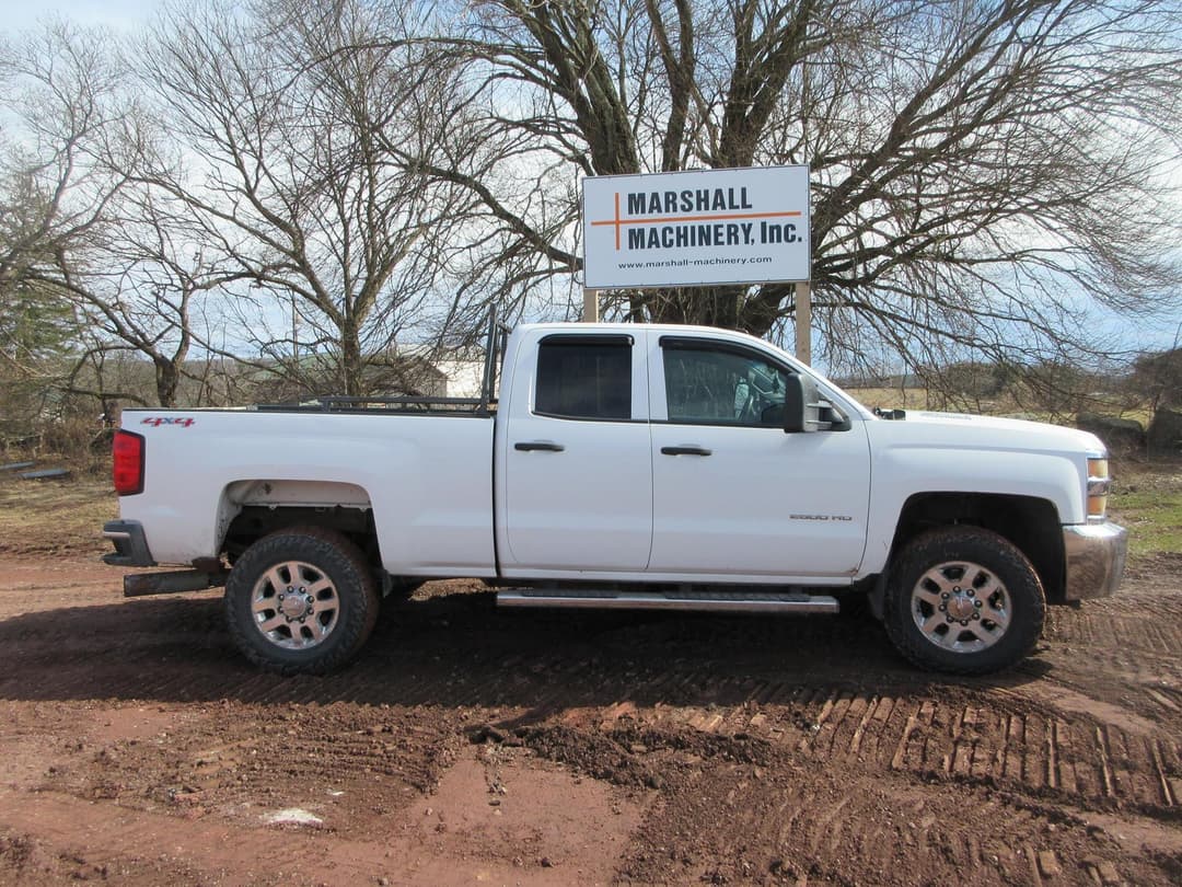 Image of Chevrolet 2500 Primary image