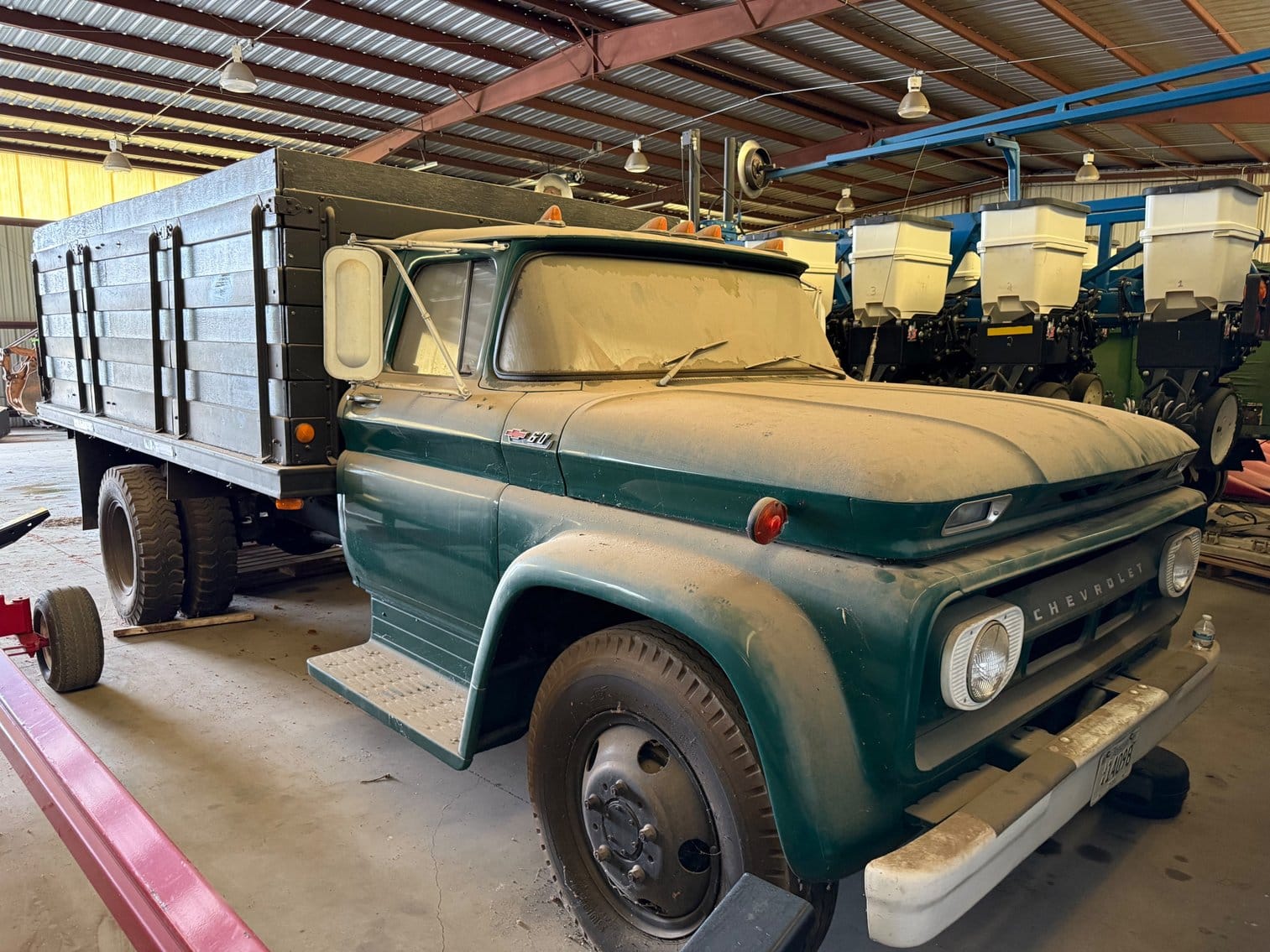 Chevrolet 60 Equipment Image0