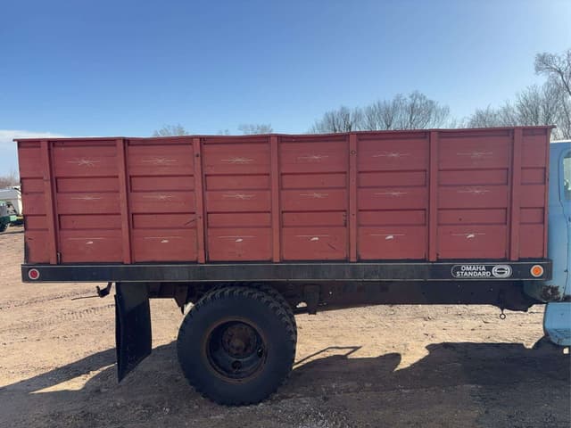 Image of Chevrolet 70 Grain Truck equipment image 4