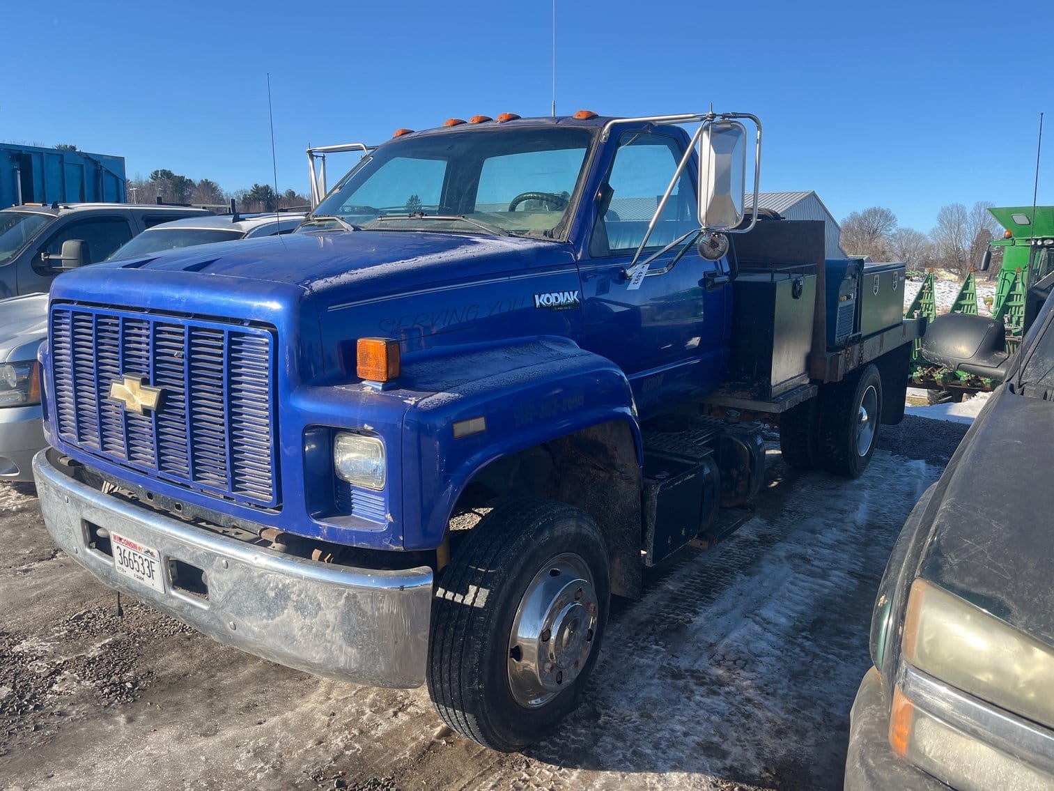 Chevrolet Kodiak Equipment Image0