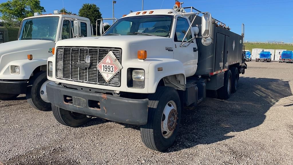 Image of Chevrolet Kodiak Primary image
