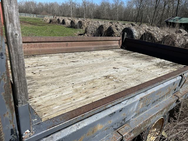 Image of Chevrolet W4500 equipment image 3