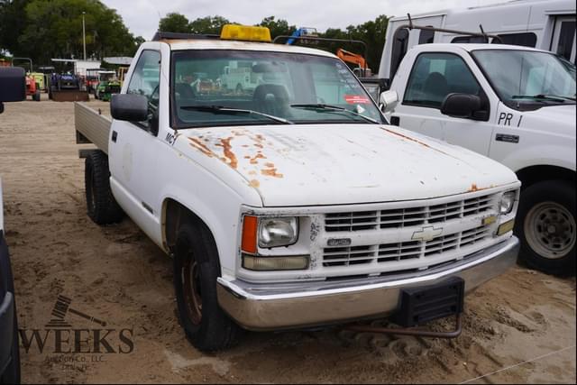 Image of Chevrolet 1500 equipment image 1