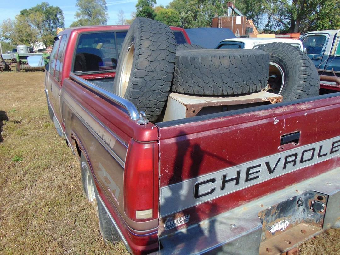 Image of Chevrolet 1500 Image 1