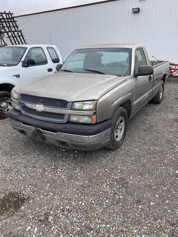 Image of Chevrolet 1500 equipment image 1