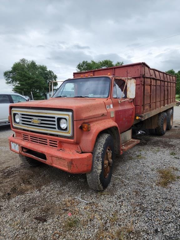 Main image Chevrolet C65