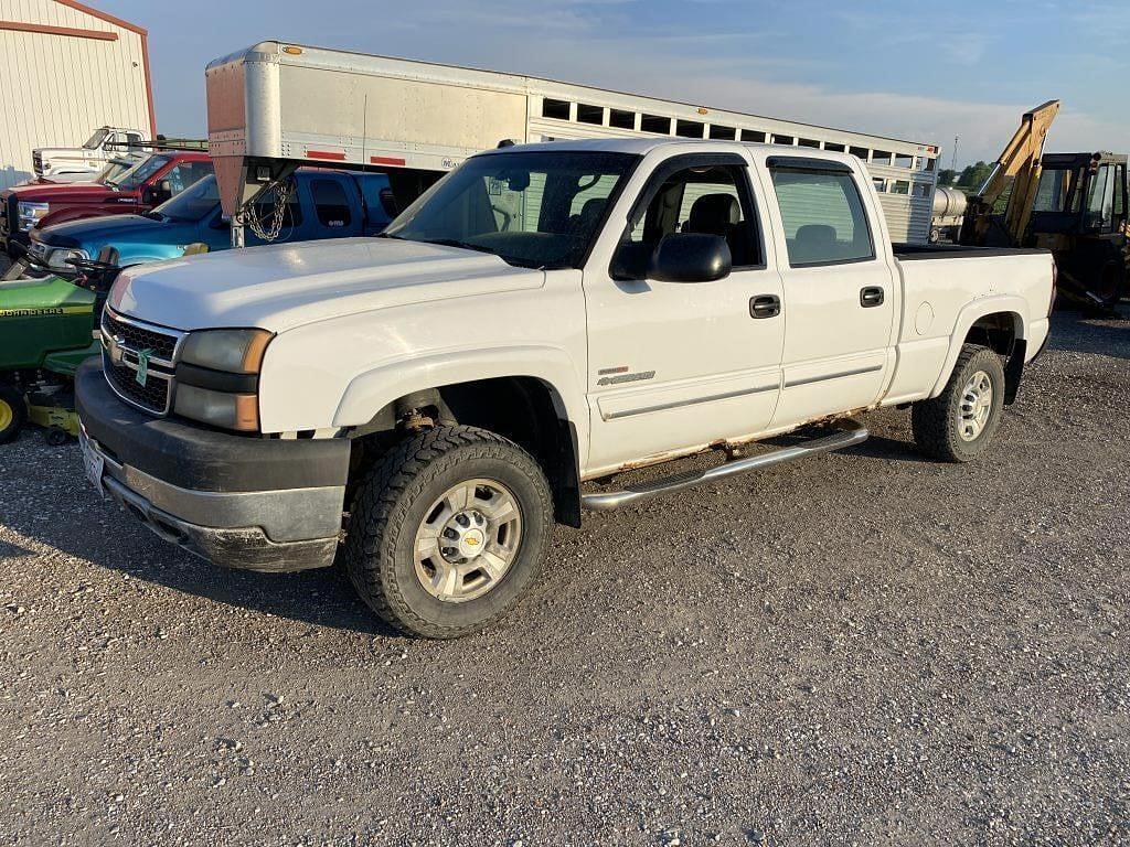 Image of Chevrolet 2500 Primary image