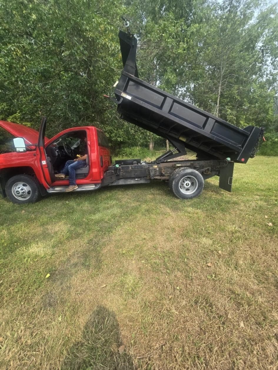 Image of Chevrolet 3500HD Primary image