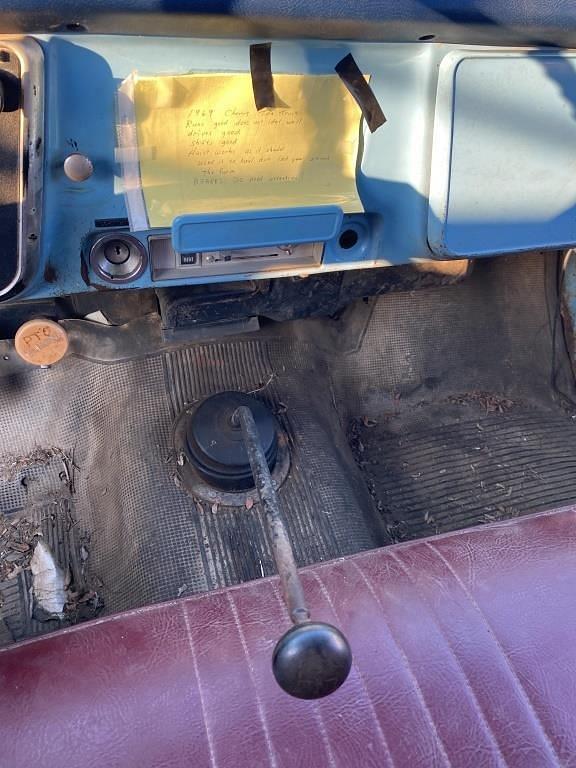 Image of Chevrolet C30 equipment image 4