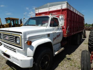 Main image Chevrolet C65