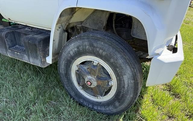 Image of Chevrolet C65 equipment image 2