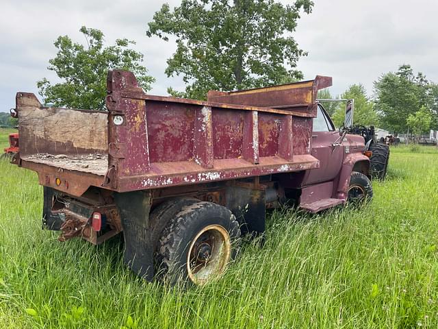 Image of Chevrolet C70 equipment image 4