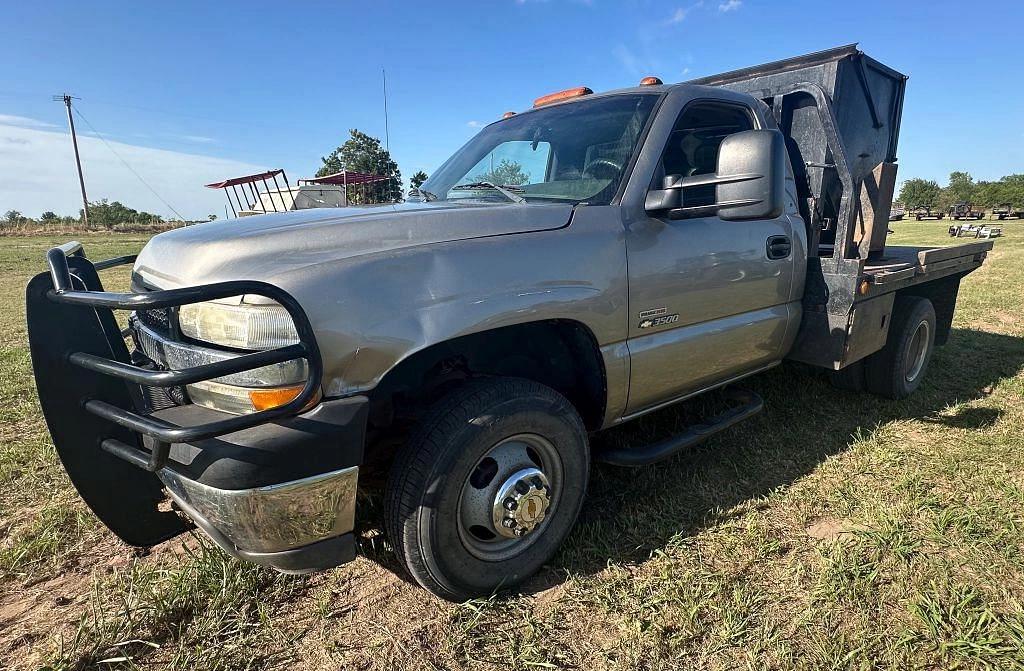 Image of Chevrolet 3500 Primary image