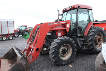 Main image Case IH Farmall 100C