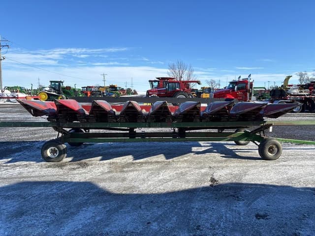 Image of Case IH 1083 equipment image 1